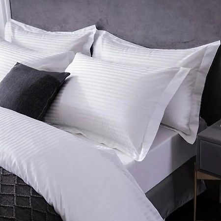 Lora Apartment,Free Private Parking, Self Check In,1 Como Exterior foto