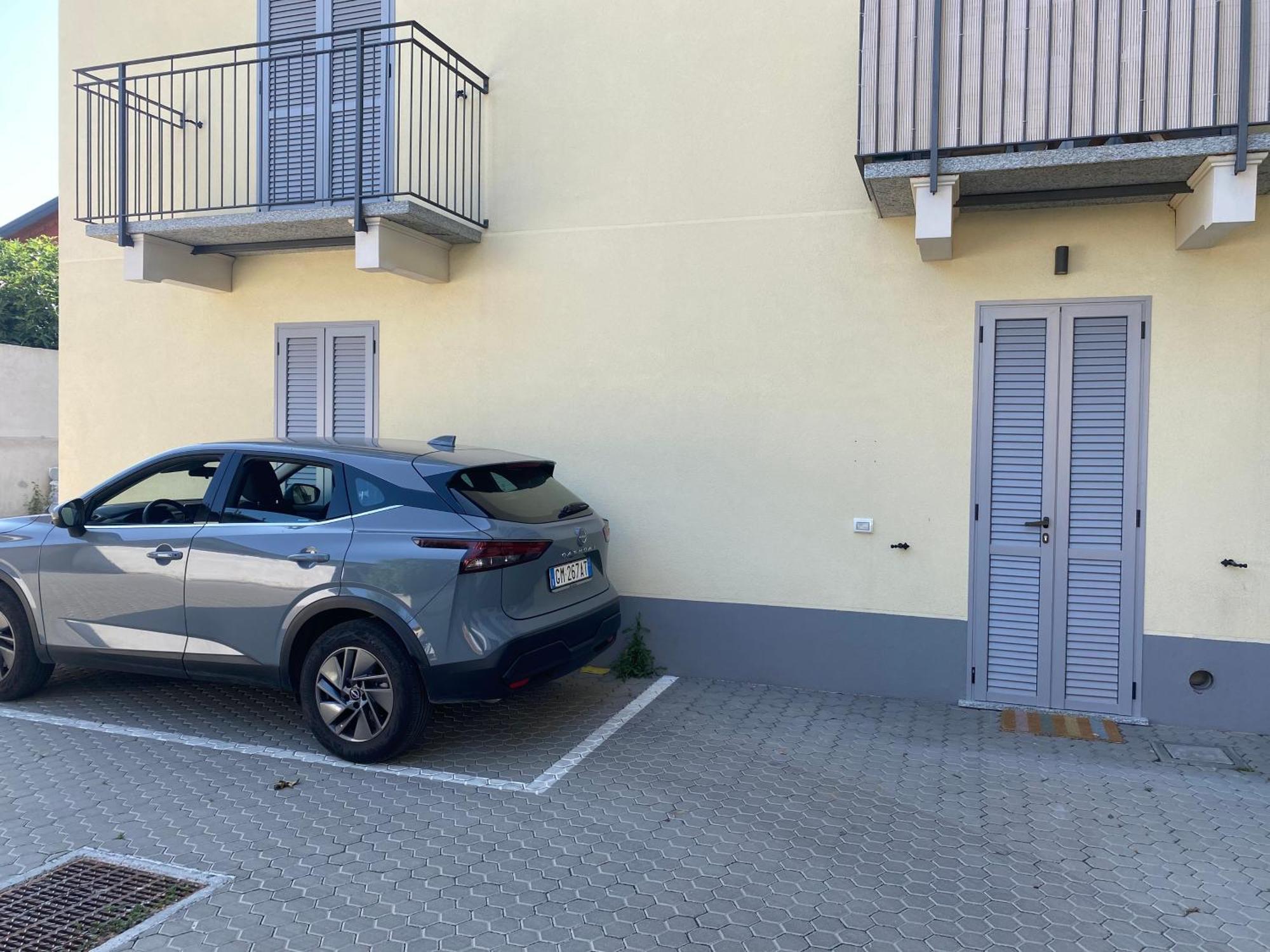 Lora Apartment,Free Private Parking, Self Check In,1 Como Exterior foto